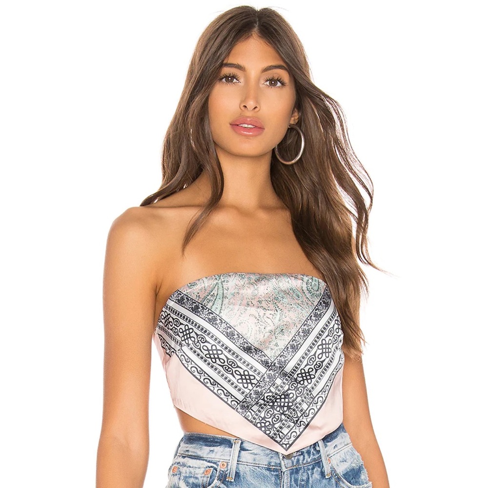 Superdown Sophia Bandana Top